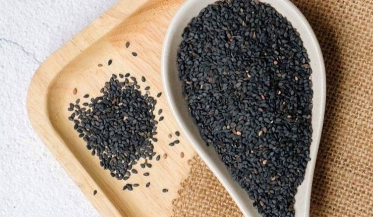 2 công thức tăng vòng 1 bằng mè đen, vòng 1 nảy nở chỉ sau 1 tuần