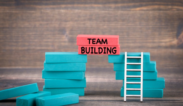 50+ slogan team building độc đáo, ấn tượng, có 1-0-2