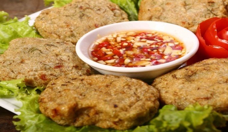 Cách làm chả ếch lá lốt giòn thơm, ai ăn cũng mê