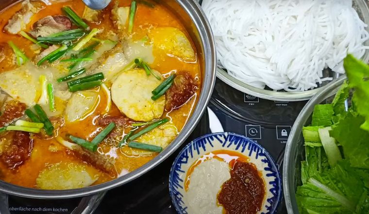 Cách làm món heo quay nấu chao béo ngậy, ăn là mê ngay