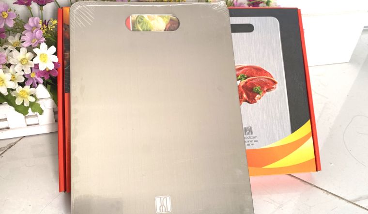 Thớt inox Ưu và nhược điểm cần biết trước khi mua