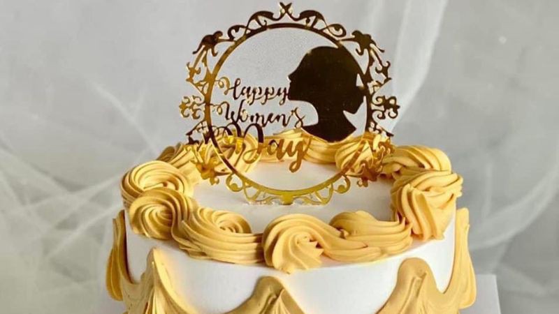Gợi ý mẫu bánh kem đẹp chúc mừng ngày phụ nữ Việt Nam