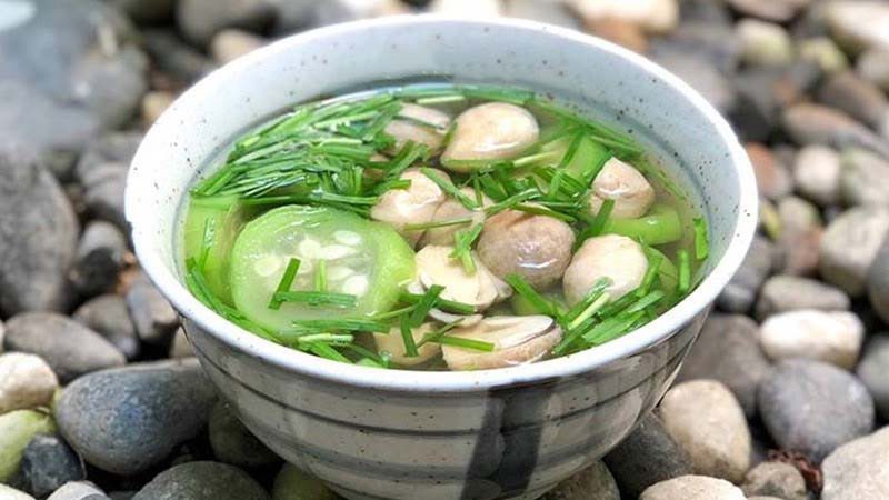 Canh nấm mướp hương
