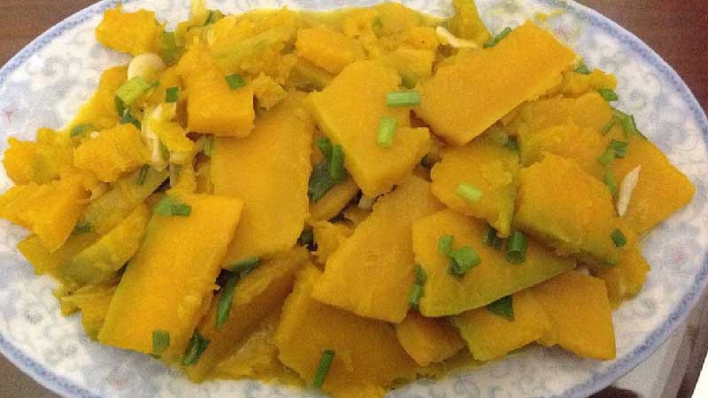 Bí đỏ xào