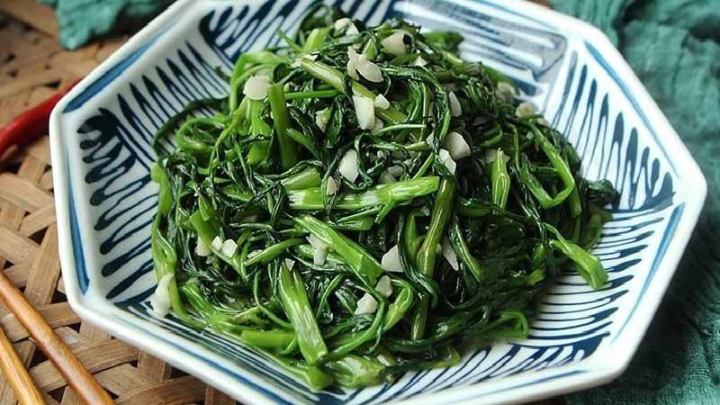 Rau muống xào chao