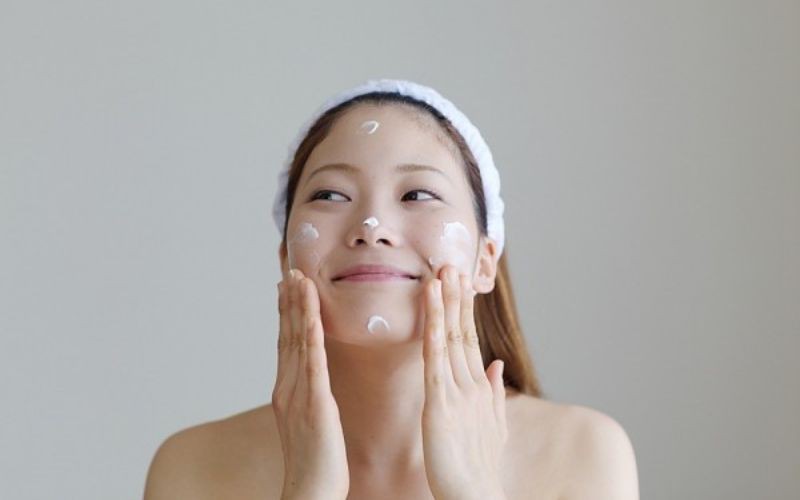 Cách chọn kem dưỡng tốt cho da