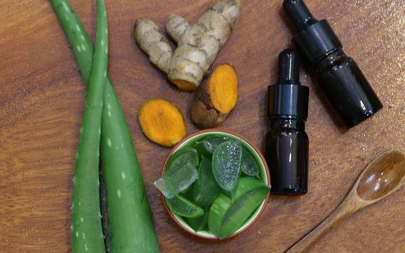 Tự làm serum nghệ