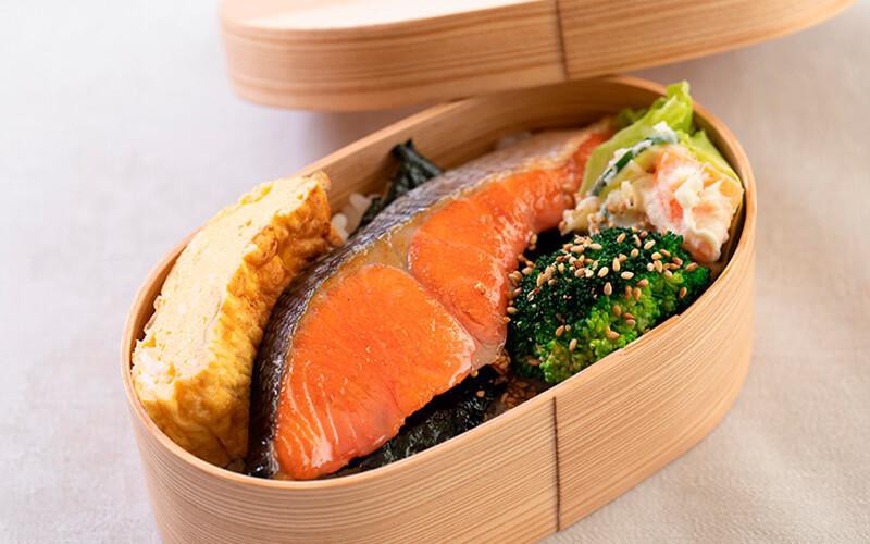 Cá hồi trong Shake bento chứa hàm lượng chất dinh dưỡng cao