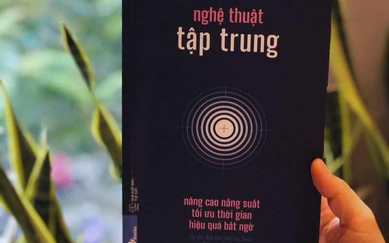 Sách Nghệ thuật tập trung