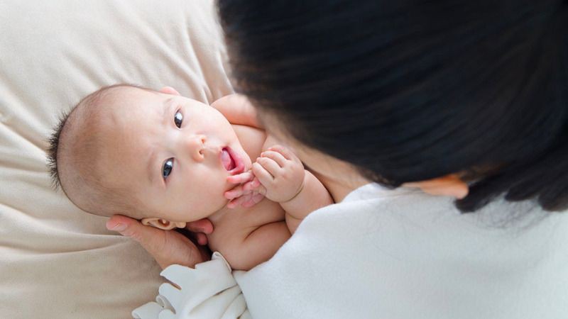 Nhai miệng có thể xuất phát từ nhiều nguyên nhân