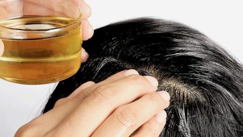 Bí quyết tự làm tinh dầu bơ tại nhà để vừa dưỡng tóc, vừa dưỡng da căng mịn