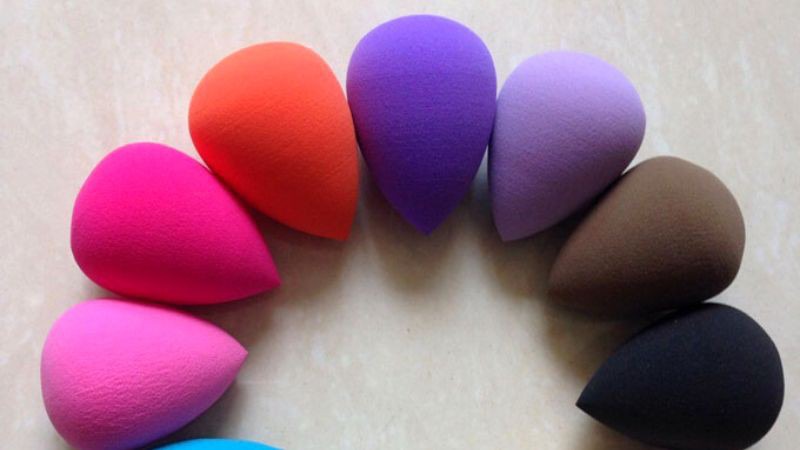 Mút trang điểm hình giọt nước