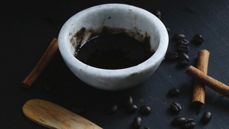 Mặt nạ hạt chia và quế