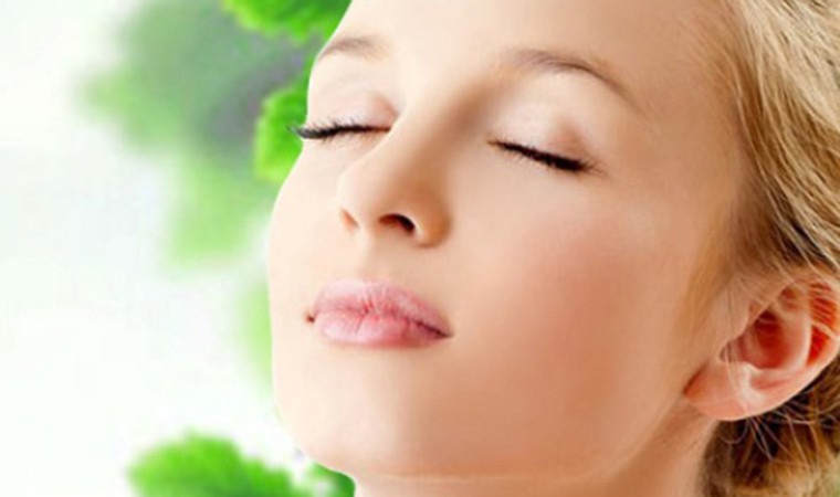 Tại sao phải tẩy tế bào da chết?