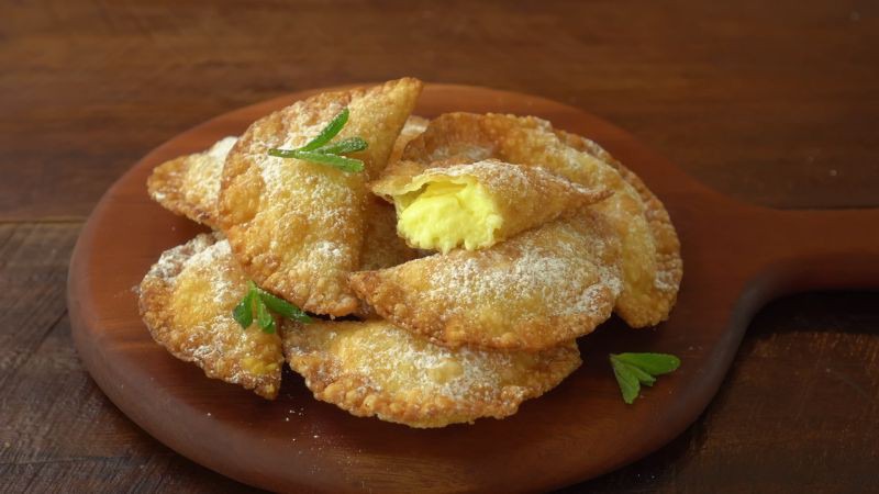 Cách làm bánh custard kiểu mới không cần lò nướng siêu dễ, bé thích mê