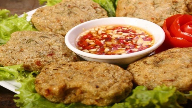 Cách làm chả ếch lá lốt giòn thơm, ai ăn cũng mê