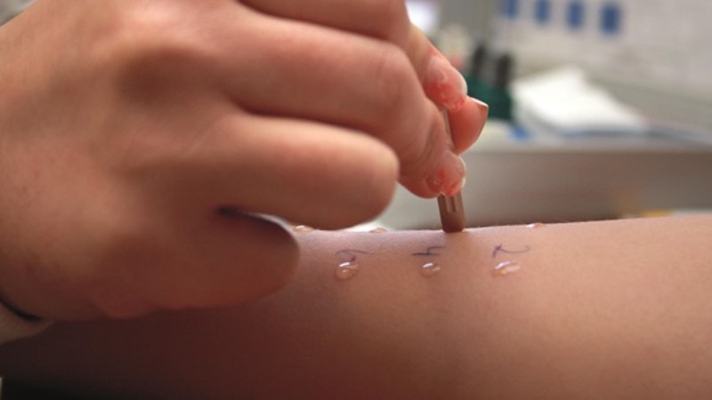 Test thử trên da tay