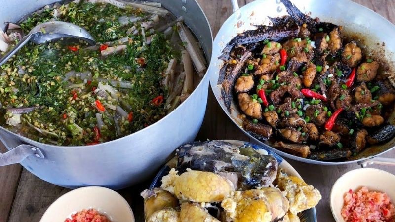 Dưa năn (năn muối chua)