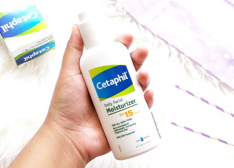 Kem dưỡng ẩm cho da mụn nhạy cảm Cetaphil Daily Facial Moisturizer SPF 15