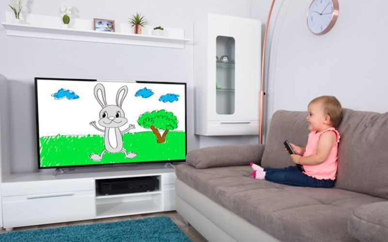 Xem tivi không có giá trị giáo dục đối với những trẻ em dưới 2 tuổi