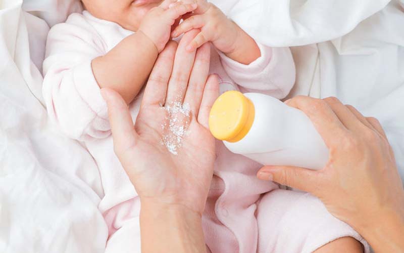Dùng phấn rôm có tốt cho trẻ?