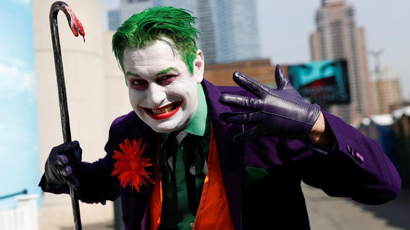 Joker với tóc xanh thú vị