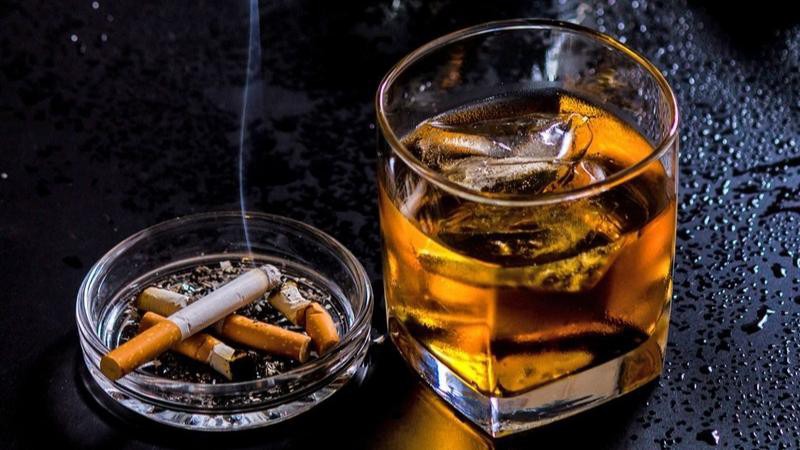 Các loại thực phẩm, đồ uống có thể tương tác với thuốc Epiduo