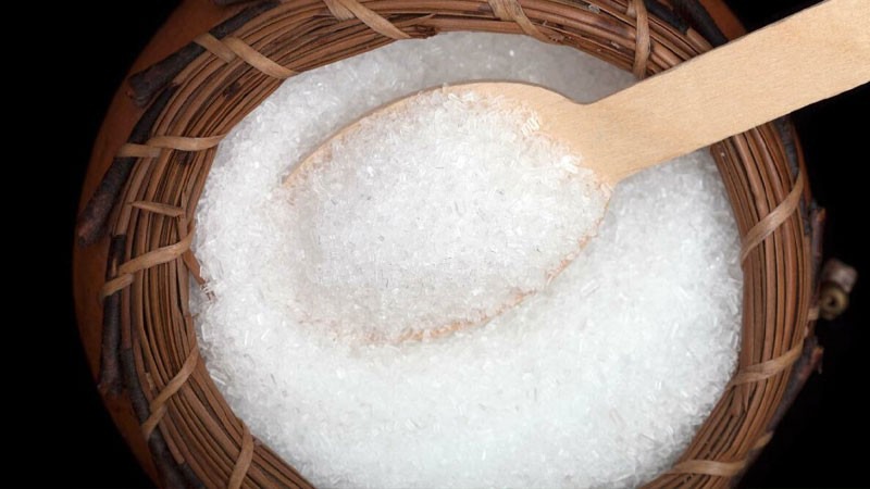 Muối làm giảm vết bầm