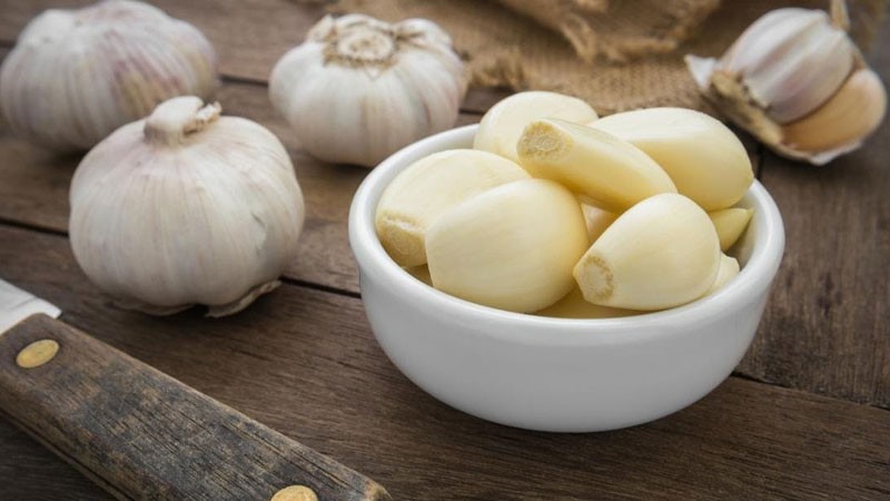 Tỏi giảm vết bầm tím