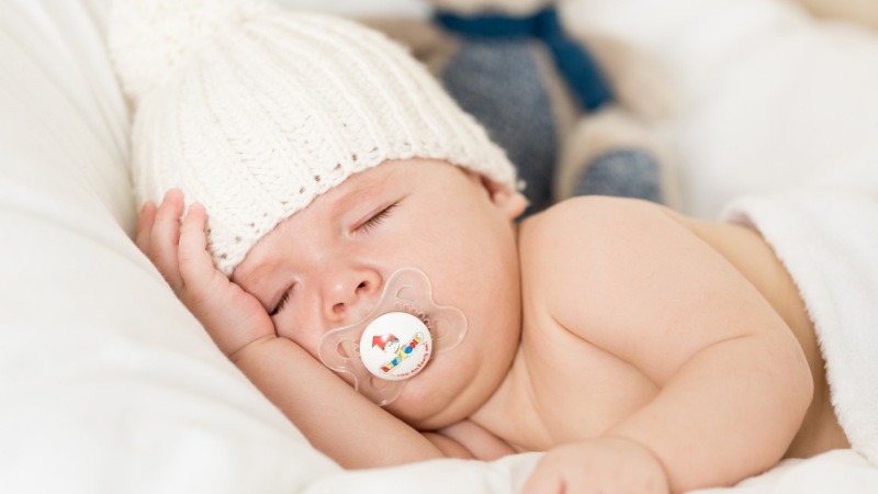 Hầu hết các bé ngủ đều ngủ lâu hơn khi được 3 đến 4 tháng tuổi