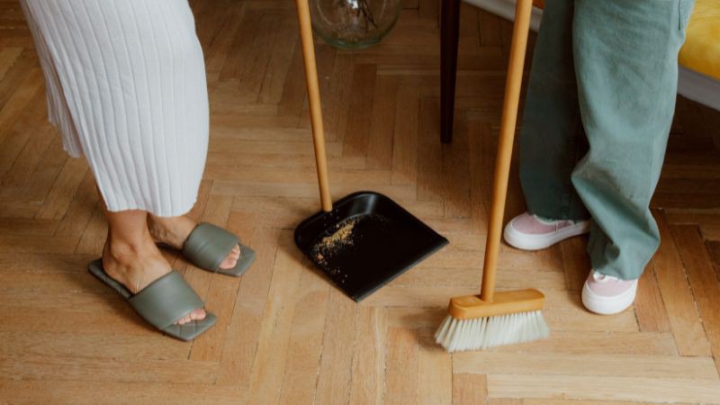 Dọn dẹp và khử mùi