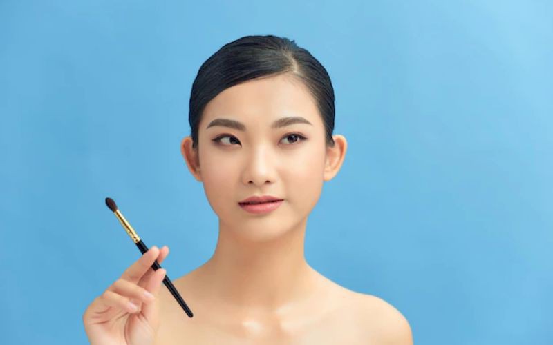 Tán cả viền môi đẹp mê ly