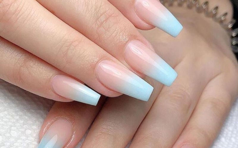 Mẫu nail hồng phối màu ombre