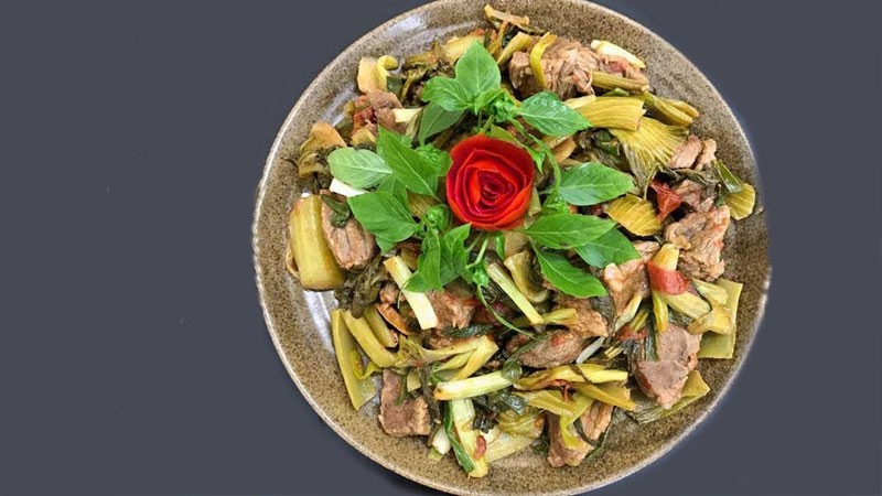 Thăn bò kho dưa