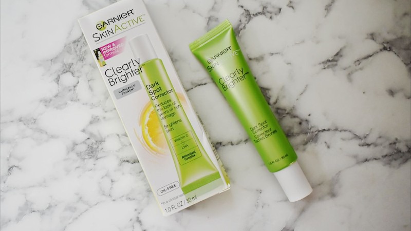 Kem trị thâm Garnier Skin Active Clearly Brighter Dark Spot Corrector
