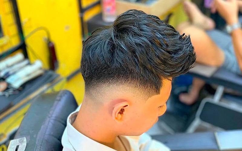 Tóc Mohican mái dài
