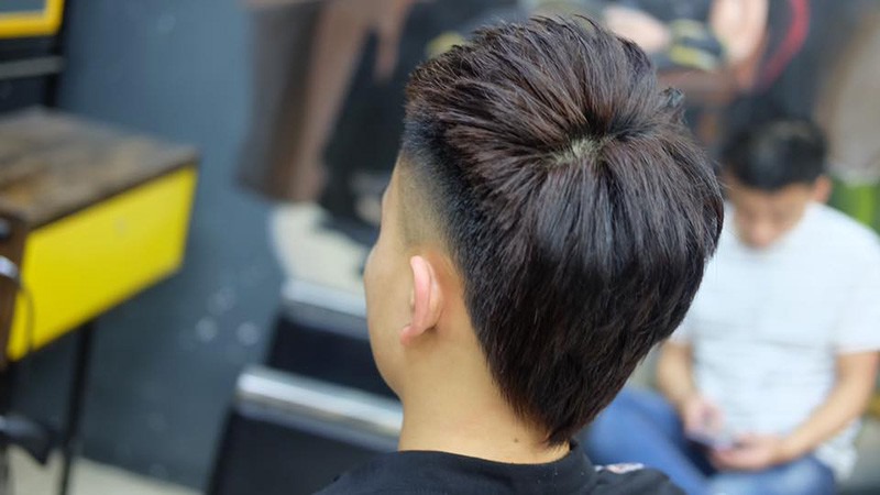 Tóc Mohican để gáy