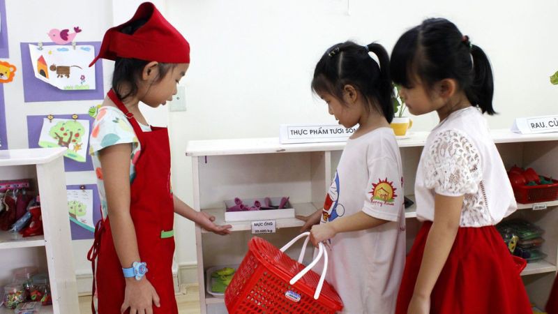 Trò chơi đóng vai đi mua sắm tại siêu thị