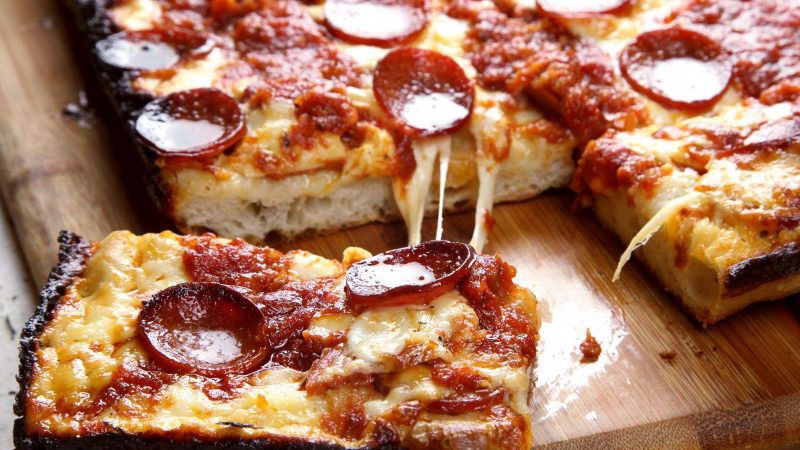 Pizza Detroit