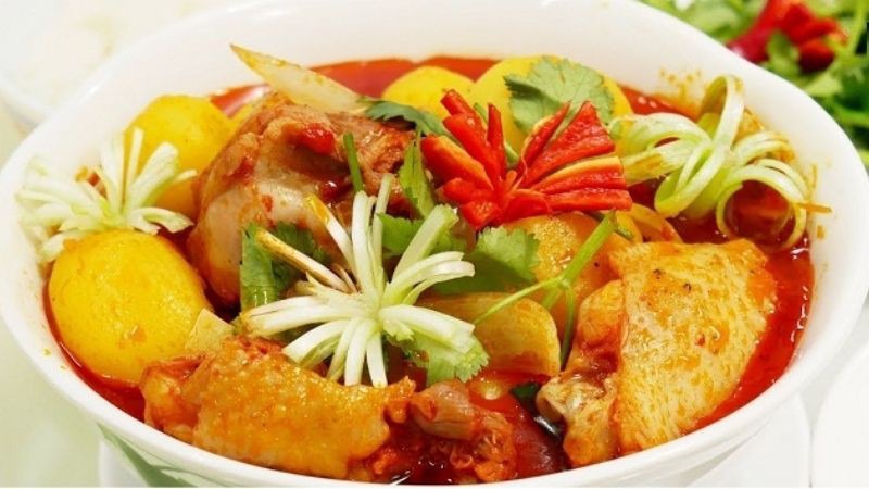 Món gà nấu gấc