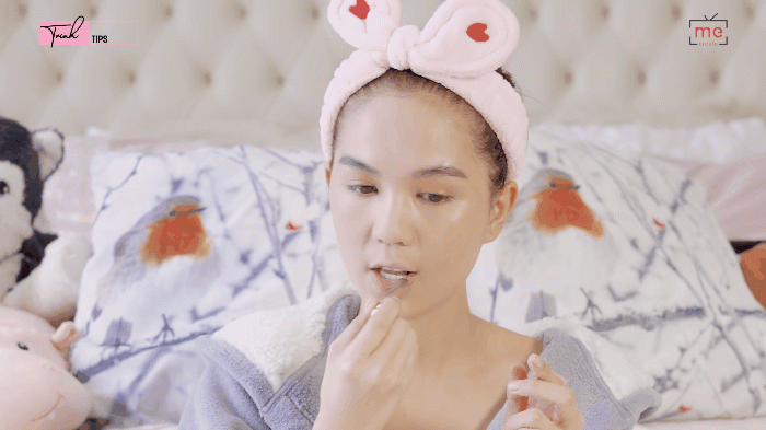 Ngọc Trinh hướng dẫn các bước trang điểm hoàn hảo chỉ trong 5 phút