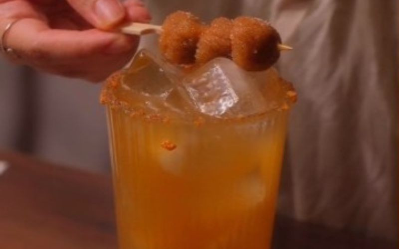 Cách làm trà me muối ớt chua chua ngọt ngọt, giải khát cực đã